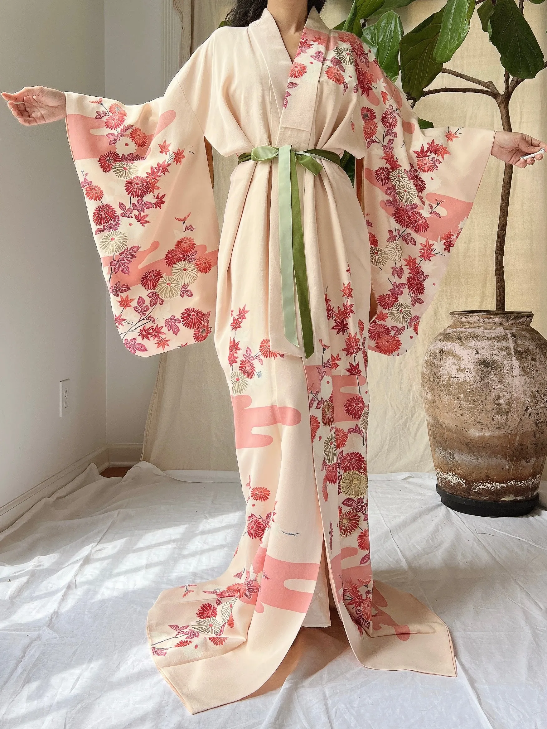 Vintage Silk Crepe Kimono - OSFM