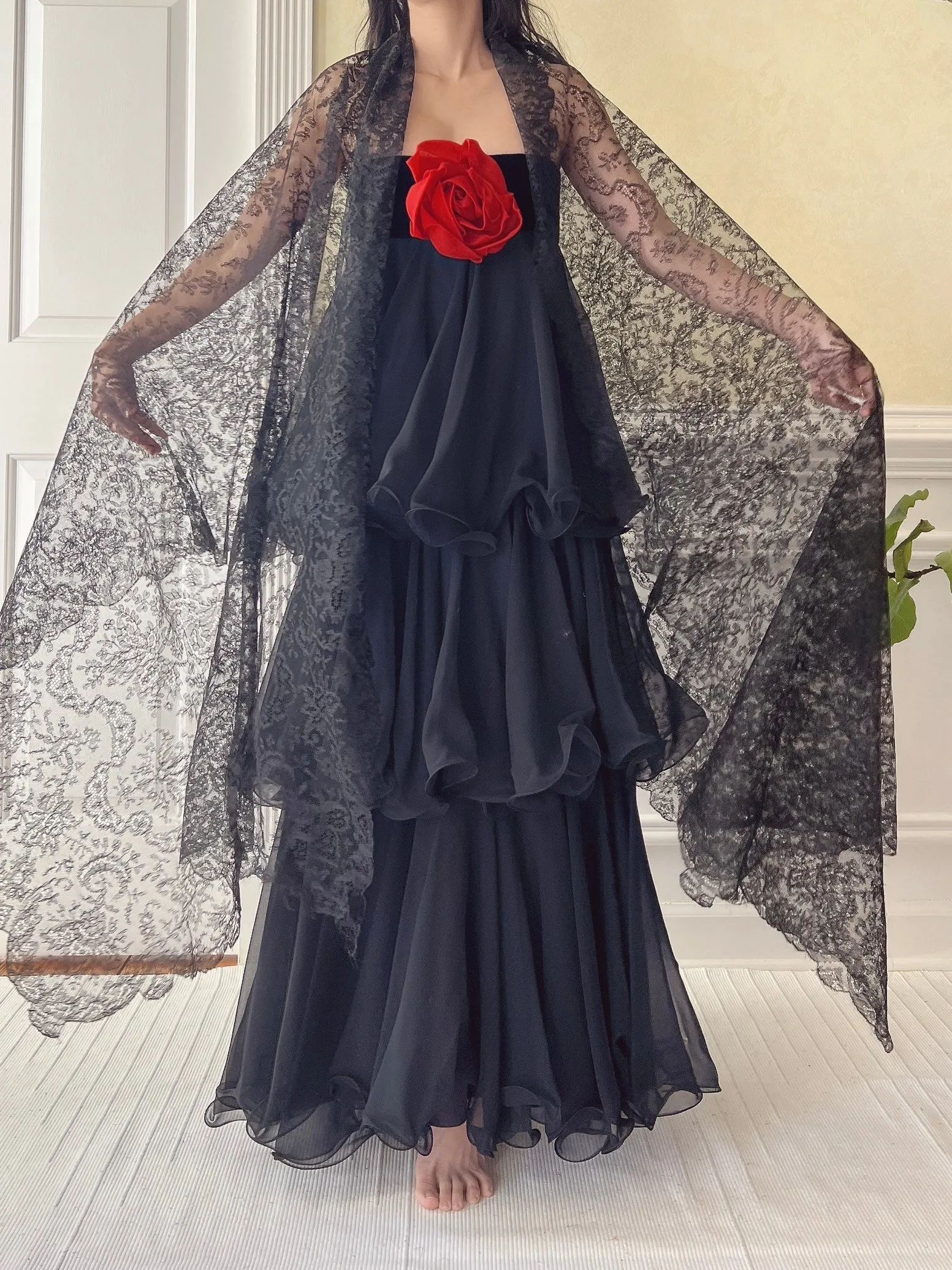 Vintage Silk Lace Scarf - OSFM