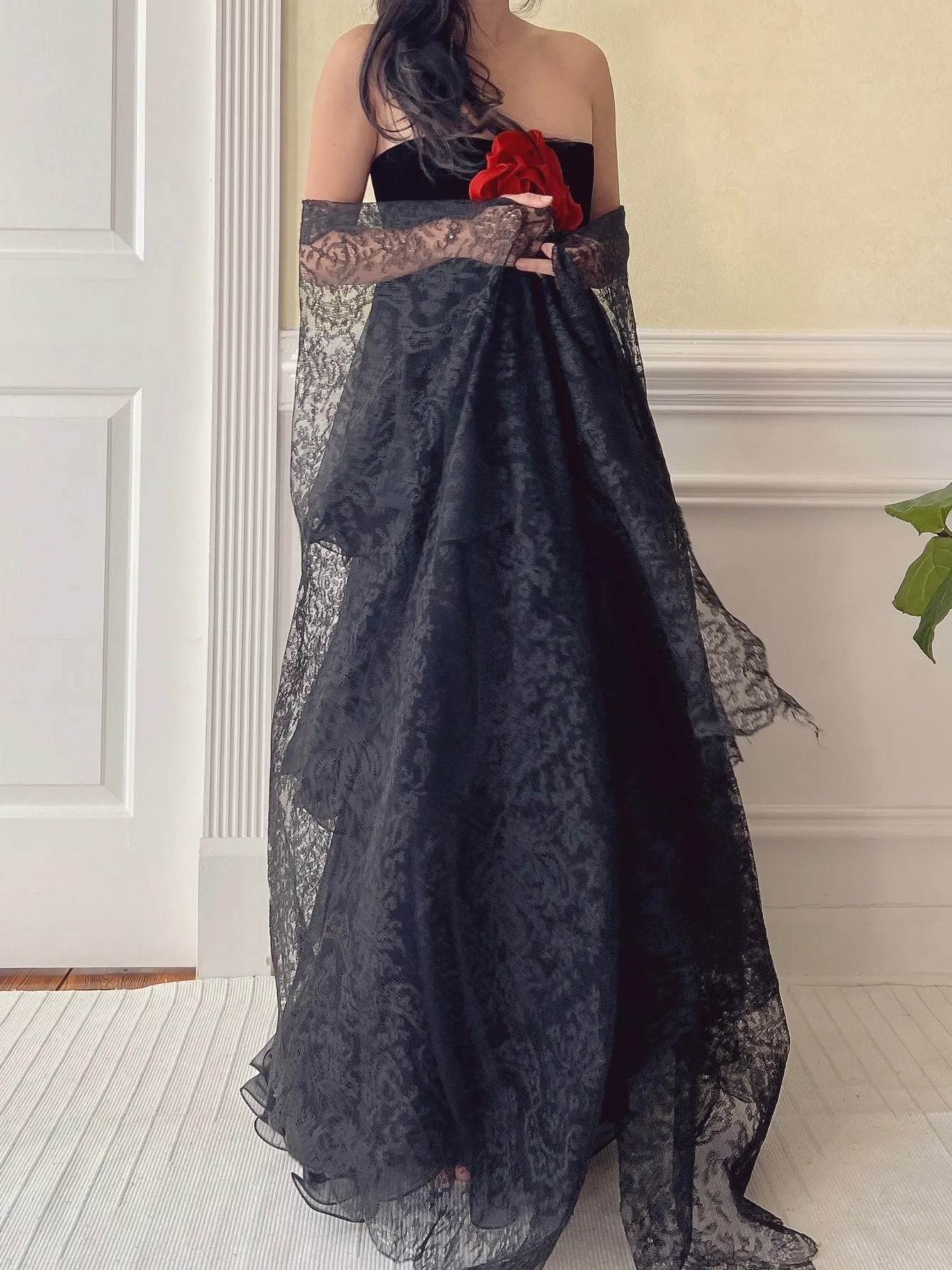 Vintage Silk Lace Scarf - OSFM