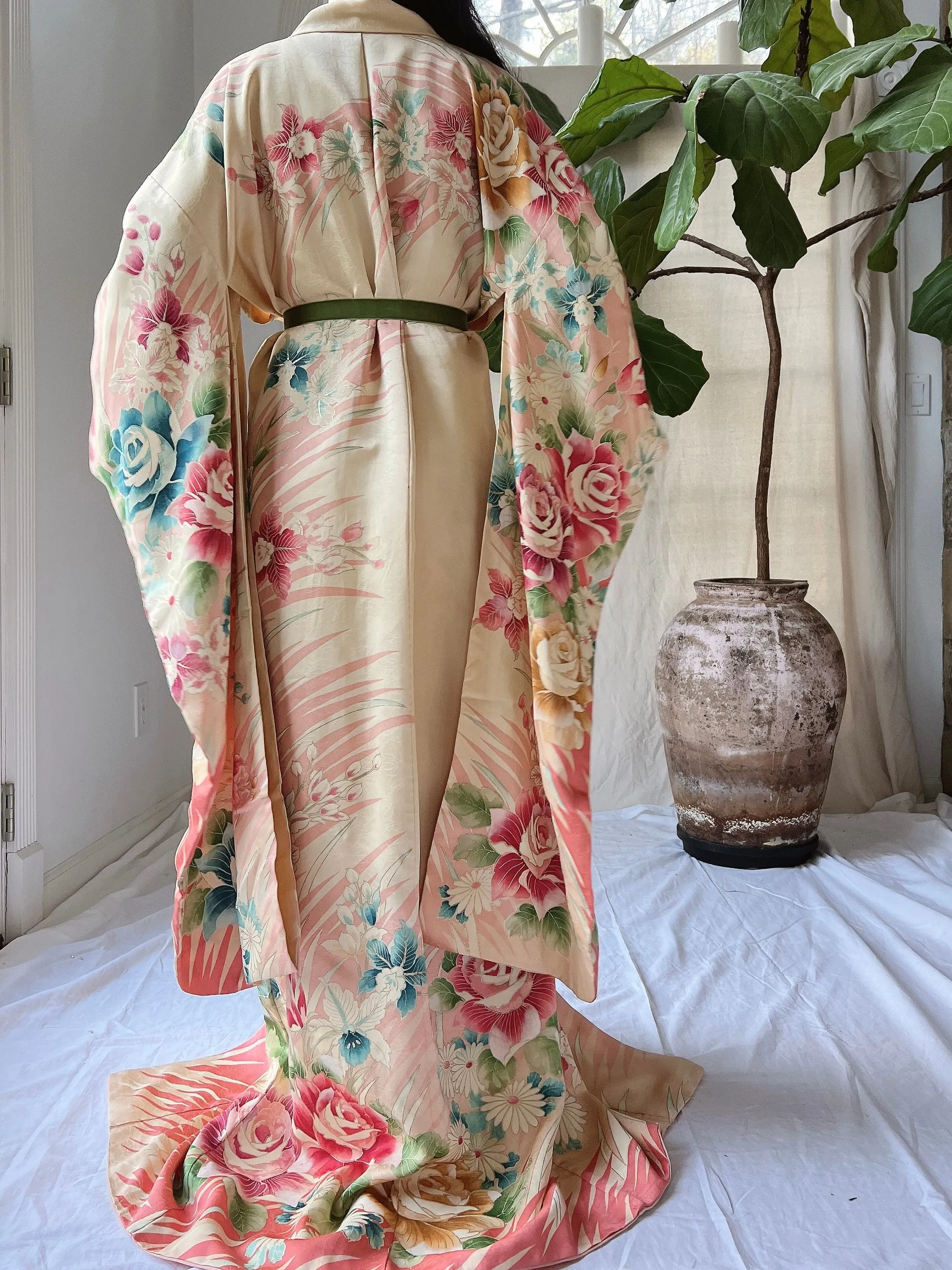 Vintage Silk Painted Rose Kimono - OSFM