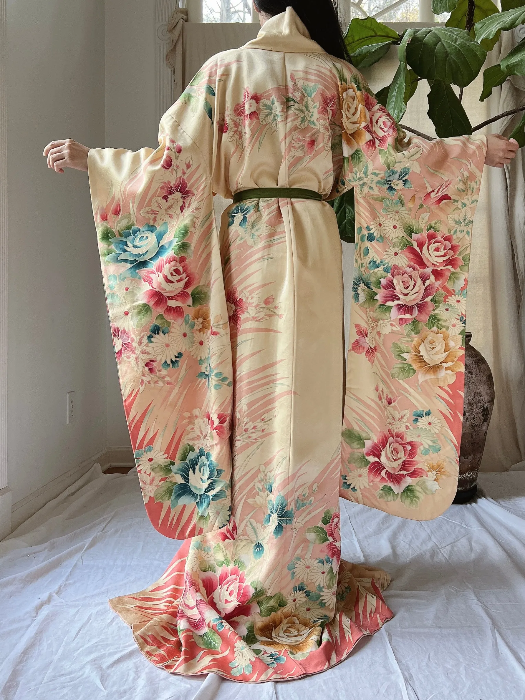 Vintage Silk Painted Rose Kimono - OSFM