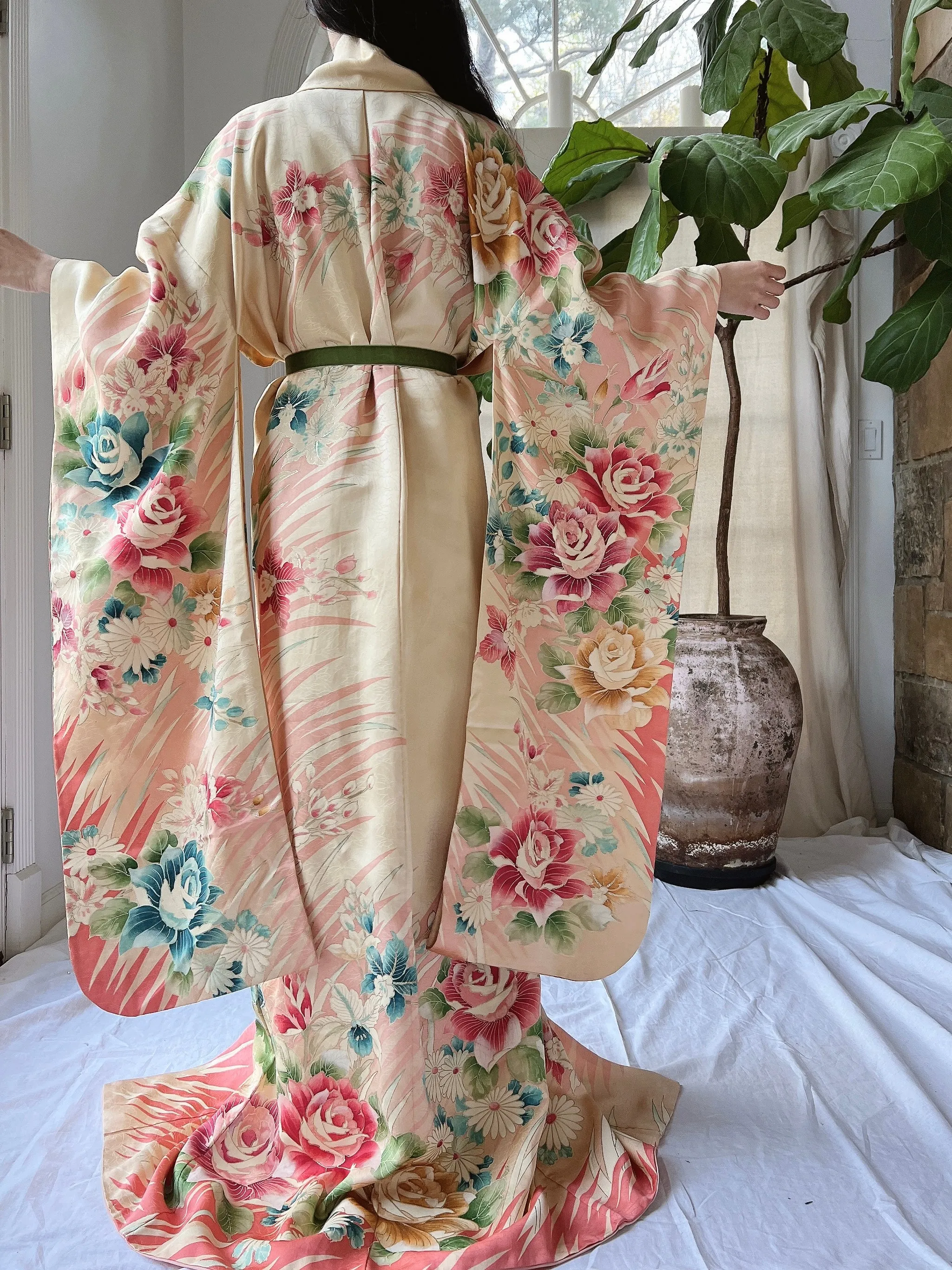 Vintage Silk Painted Rose Kimono - OSFM