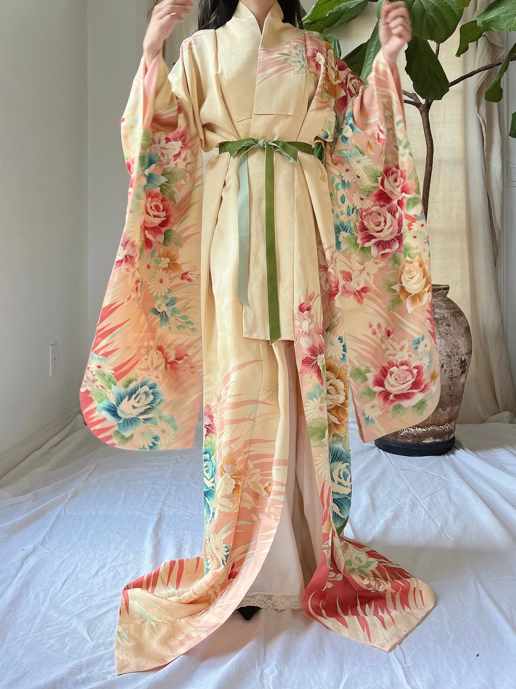 Vintage Silk Painted Rose Kimono - OSFM