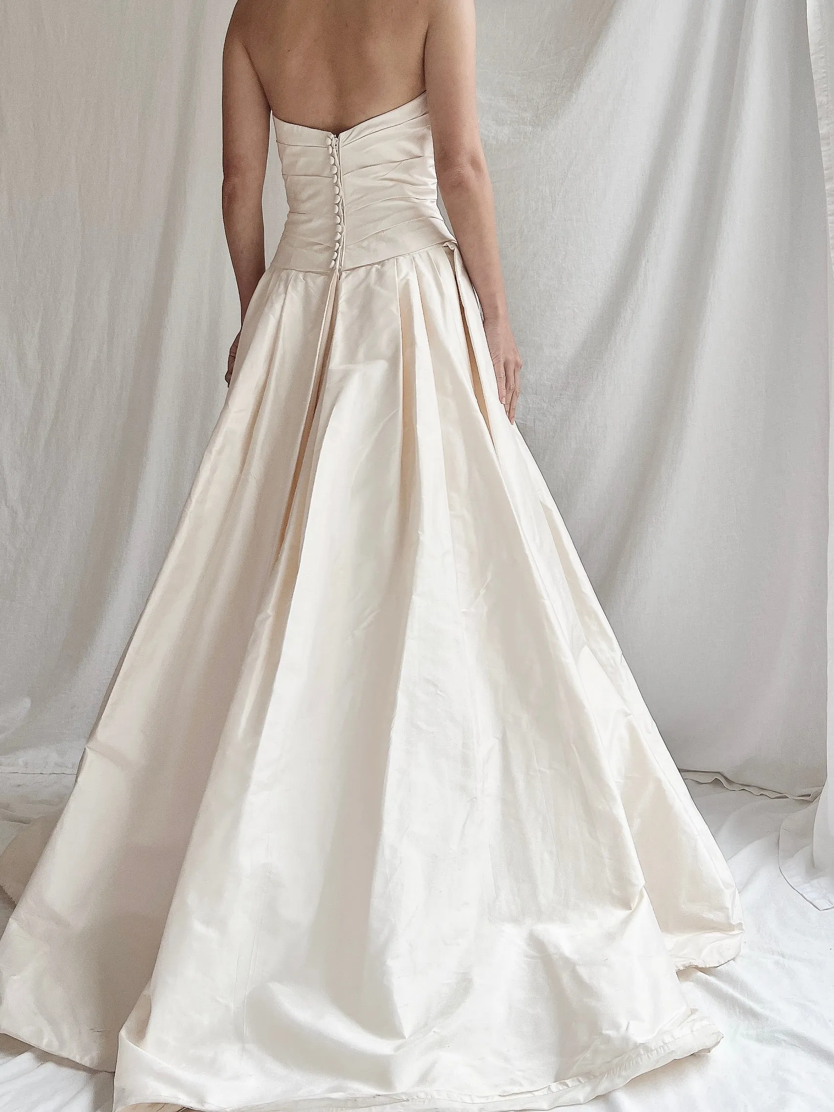 Vintage Silk Tafetta Strapless Gown - S/6