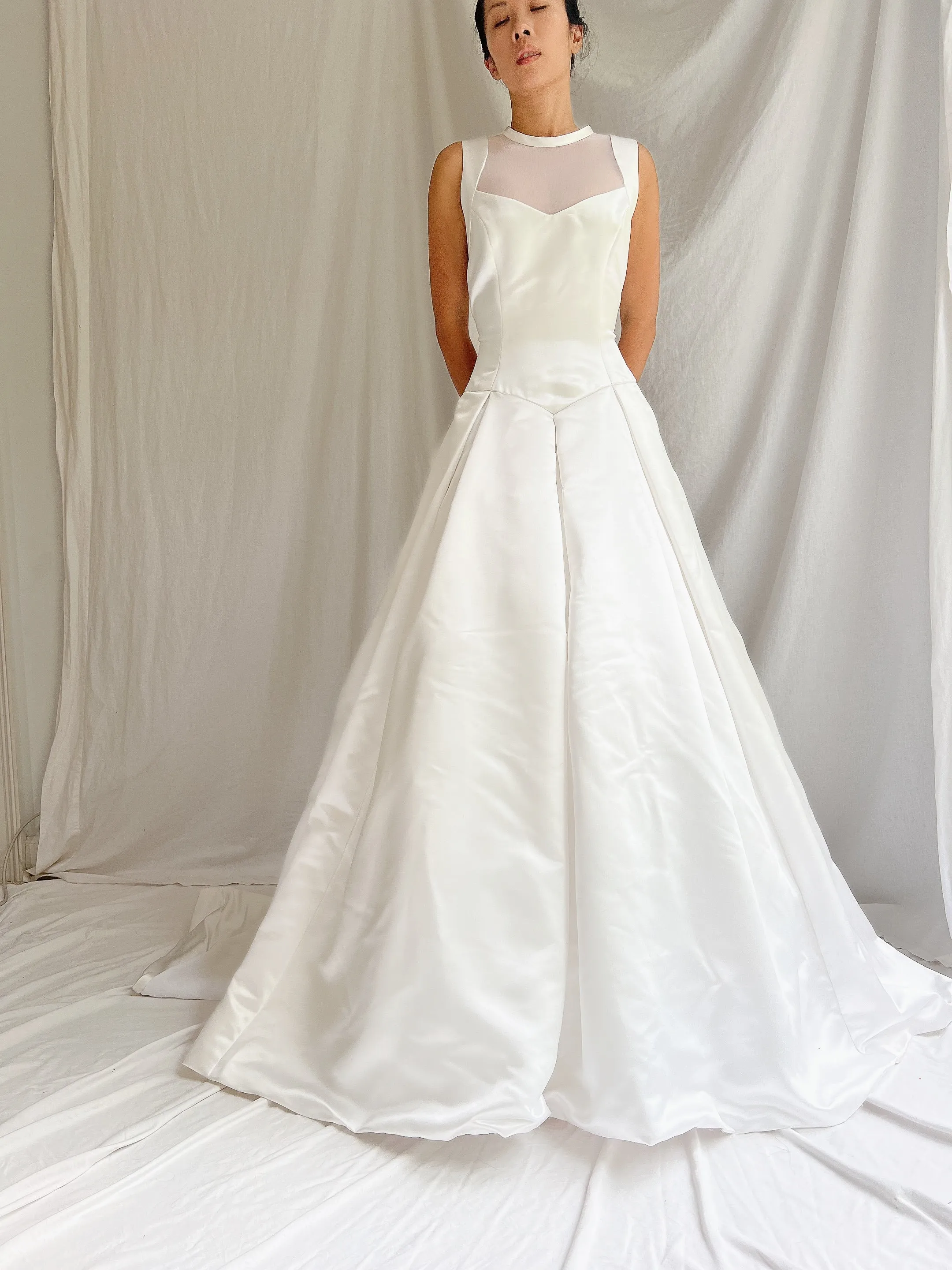Vintage White Satin Illusion Gown - M/8